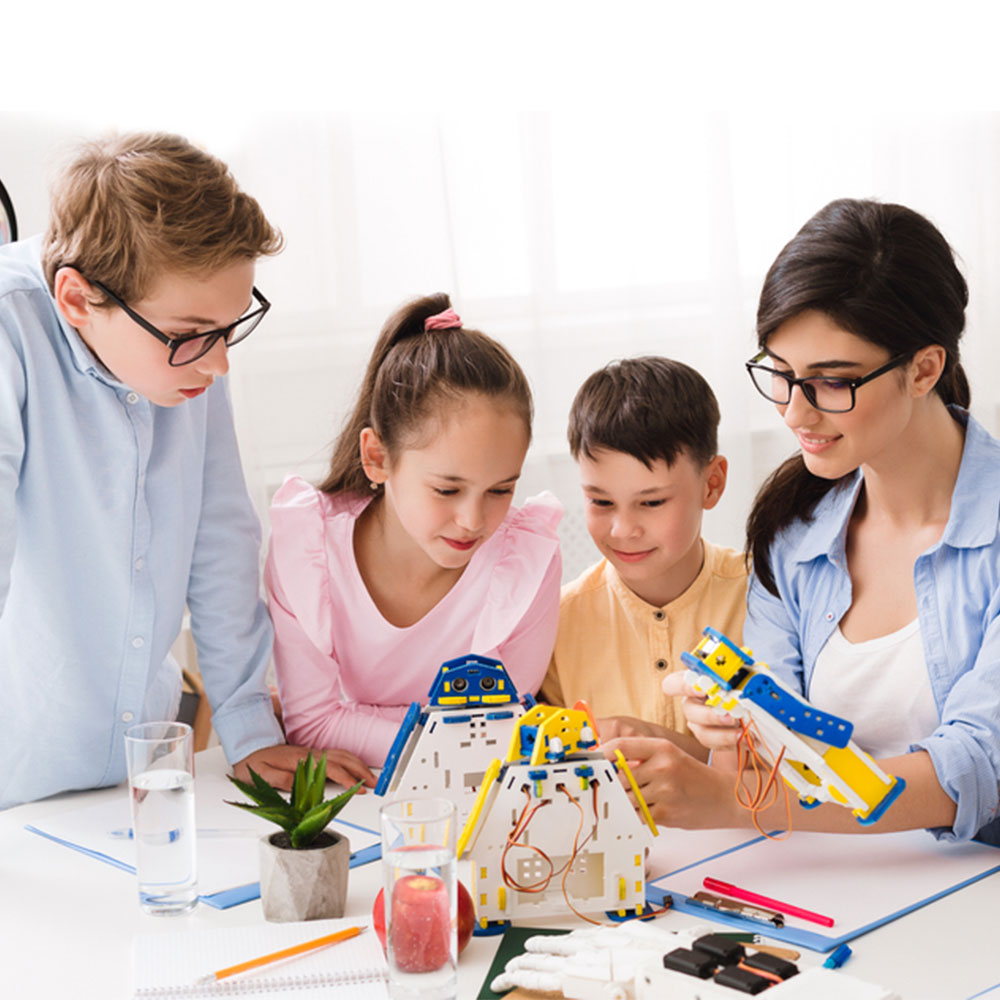 New Age Technology Curriculum for your School, Teachers & Students